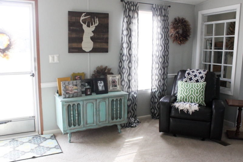 Eclectic Farmhouse Room Decor with Rustic Deer Silhouette Wall Art
