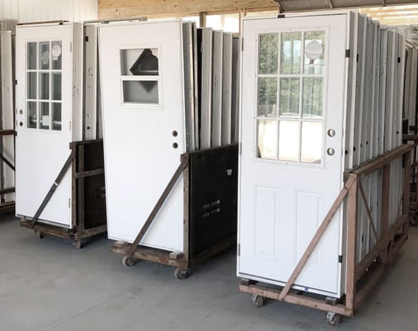 Exterior Doors for Manufactured Homes with Multiple Window Styles