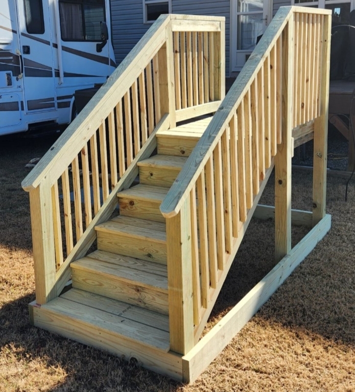 Freestanding Stairs with Double Handrails, Top Landing, Closed Risers
