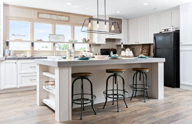 Industrial Swivel Bar Stools: White Farmhouse Kitchen Island Layout.