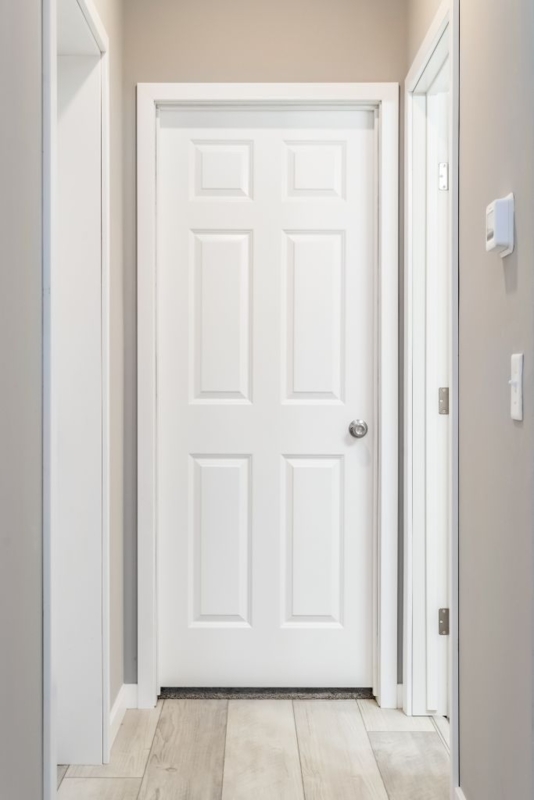 Interior Door Six Panel Traditional Style Silver Knob Classic Design