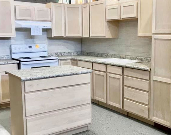 Kitchen Cabinets: Light Blonde Wood Kitchen Design and Three Drawer Island