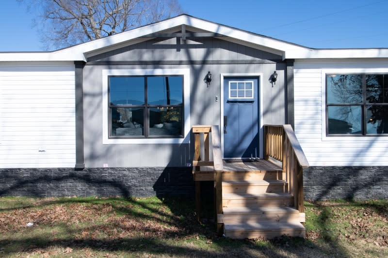 Manufactured Home Exterior Curb Appeal: Navy Blue Door