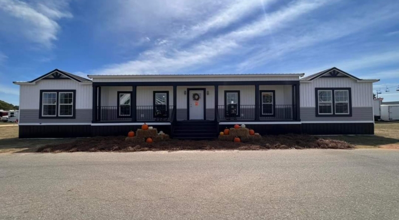 Manufactured Home Exterior Full Width Porch Contrast Black Trim