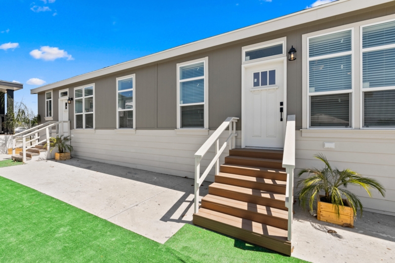 Manufactured Home Exterior Two Tone Facade with Wood Toned Entry Steps
