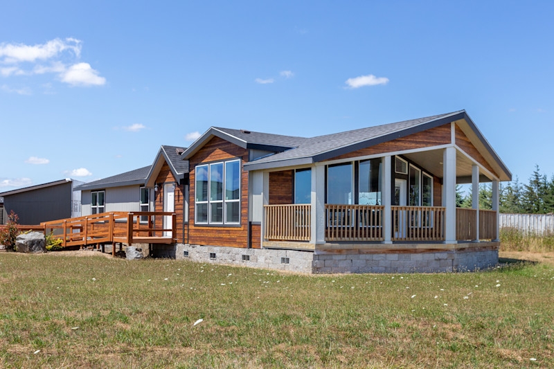 Manufactured Home with Integrated Porch & Multi-Texture Siding