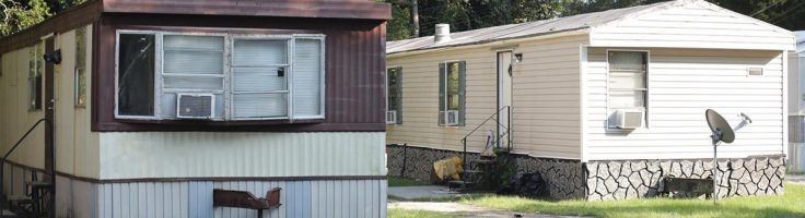 Manufactured Homes with Stone-Like Skirting and Contrasting Siding