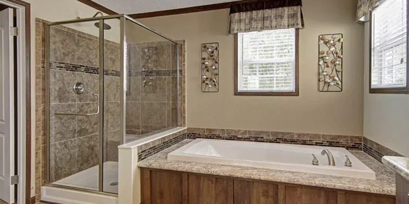 Master Bathroom Layout: Soaking Tub & Glass Shower Enclosure