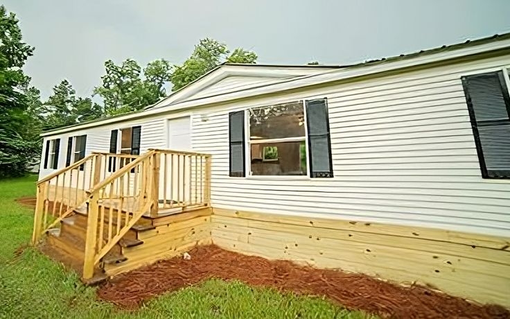 Mobile Home Wood Skirting Pros and Cons