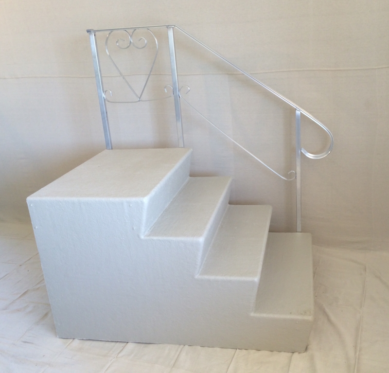 Outdoor Steps: Light Grey Heart Scrollwork Textured Outdoor Steps