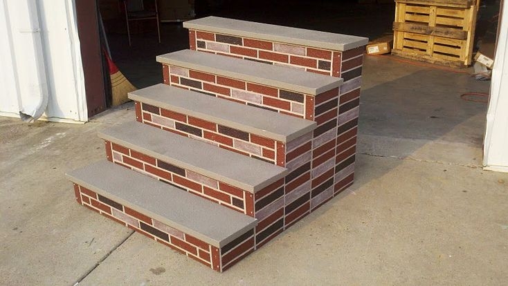 Stairs: Red Gray Brick Pattern Five Tier Mobile Home Steps