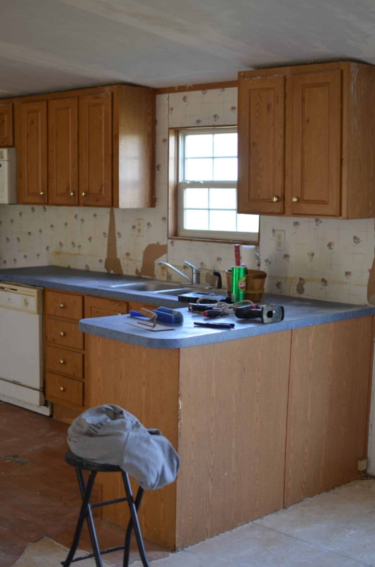 Traditional Wood Kitchen Renovation with Floral Wallpaper
