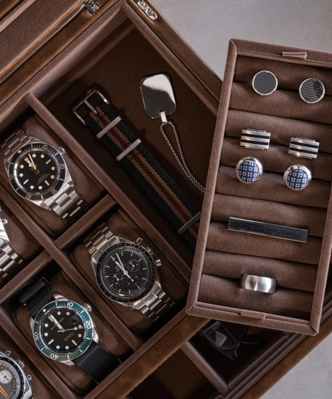 Watch Box: Brown Suede Valet, Integrated Tray, Chocolate Brown Lining