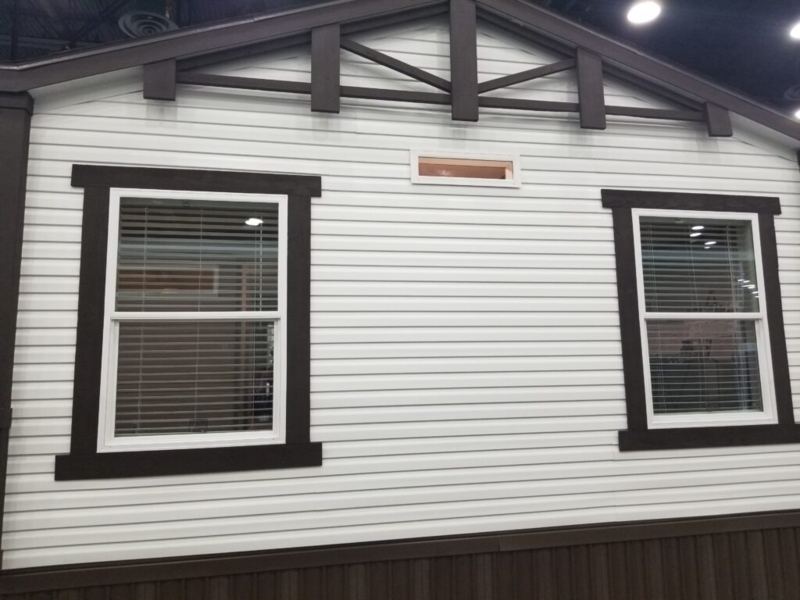White Siding Dark Trim Ideas Craftsman Gable Manufactured Home