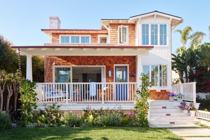 Beach Cottage Exterior: Shingle Siding & Covered Front Porch