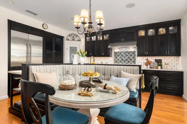 Breakfast Nook: Built-in Striped Upholstered Bench & Black Cabinetry