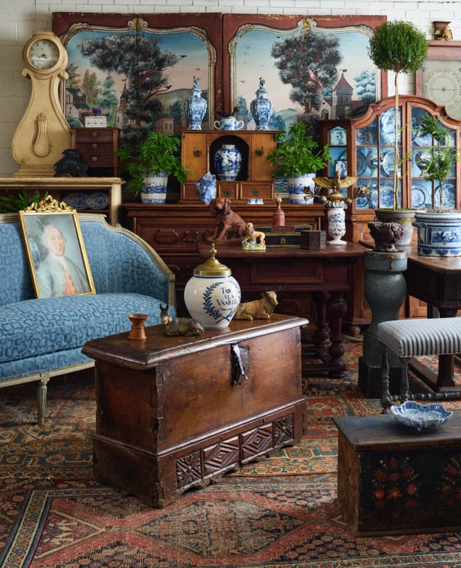 2026 Antique Decor Trends