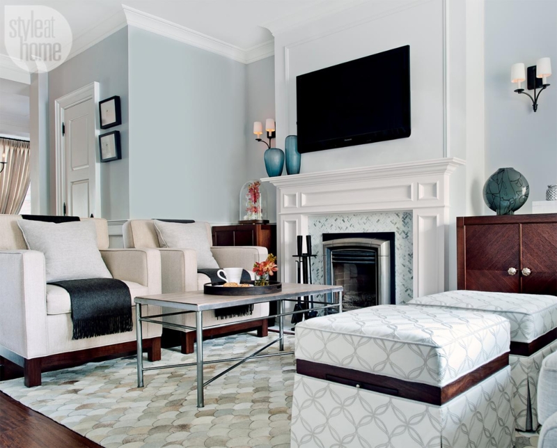 Formal Living Room in Modern Heritage Style with Scalloped Area Rug