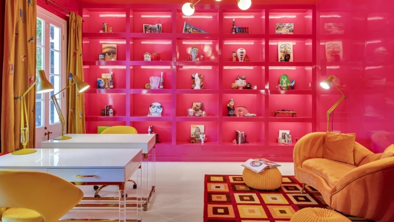 Home Office: Glossy Pink Shelving, Curved Chaise, Bird Print Curtains