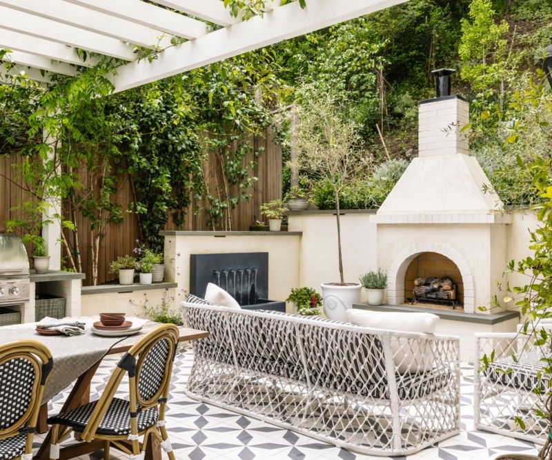Modern Mediterranean Patio: Geometric Floor Tile & White Pergola
