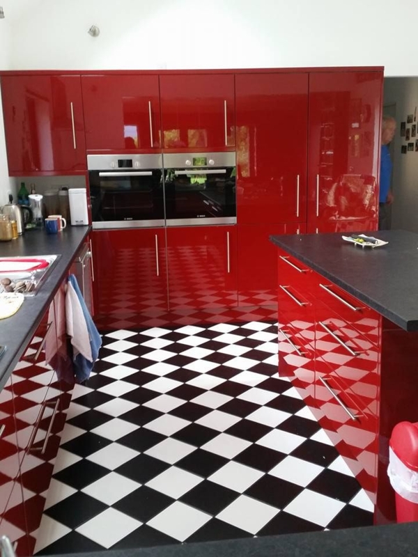 Cherry Red Checker Kitchen Ideas