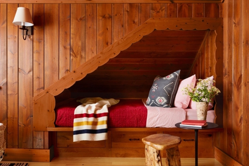 Rustic Cabin Reading Nook Daybed with Scalloped Wood Trim Details