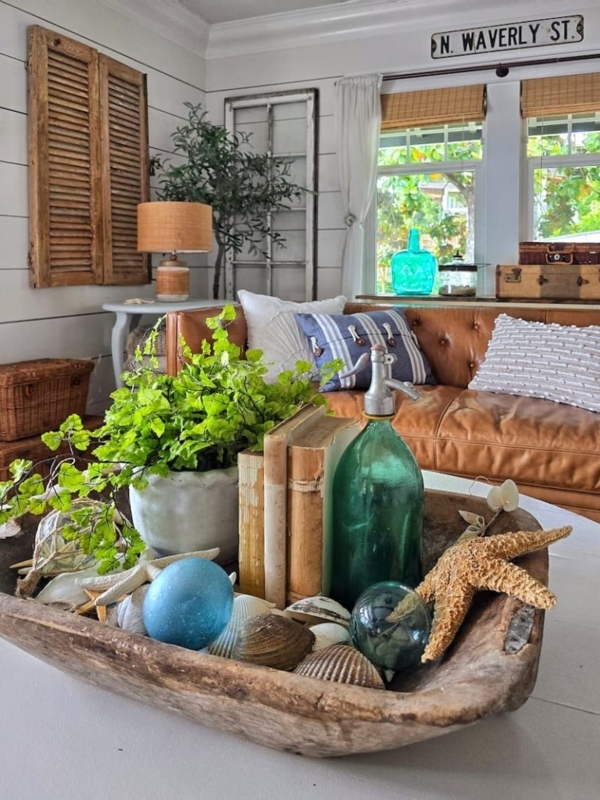 Rustic Dough Bowl Centerpiece Ideas With Glass Siphon