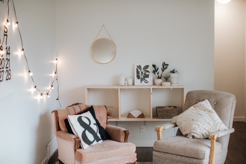 Scandi Boho Corner: Mismatched Seating & Draped String Lights