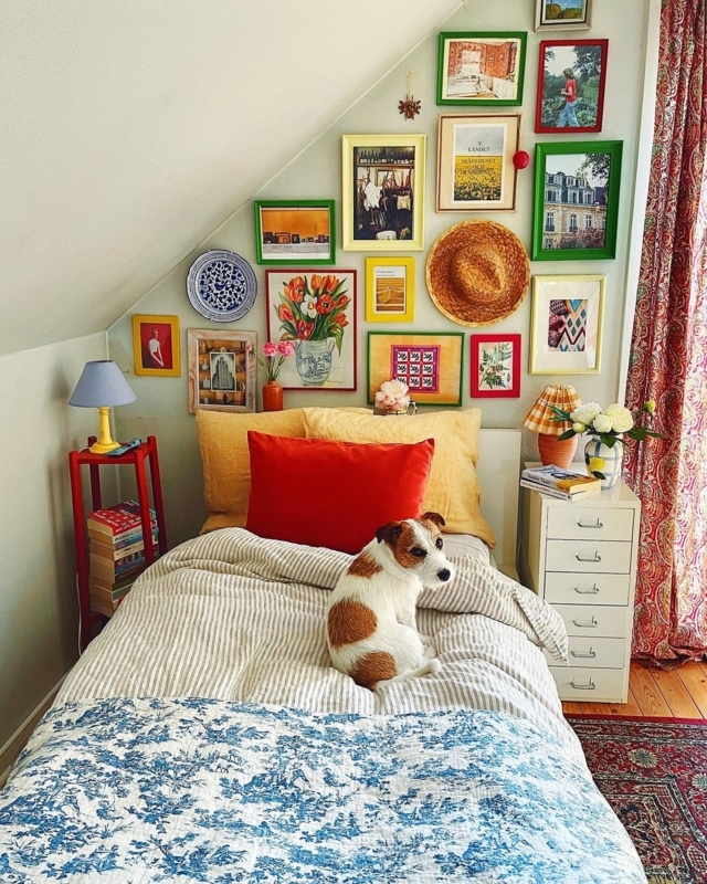 Sloped Ceiling Bedroom Decor Ideas with Eclectic Gallery Wall