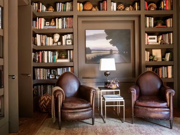 Traditional Study Design: Monochromatic Dark Walls and Symmetrical Chairs