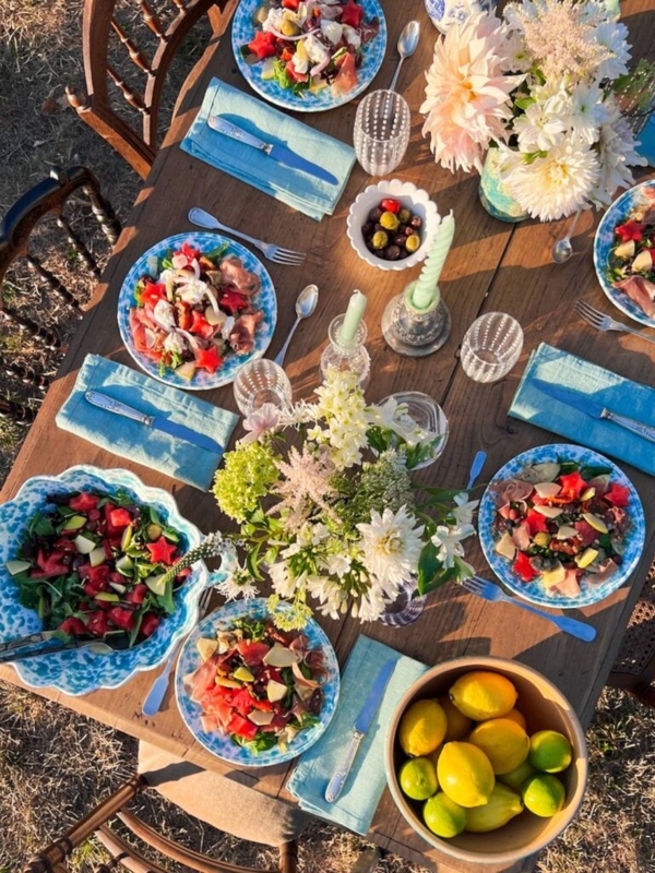 Vibrant Outdoor Dining Table with Citrus Bowl Decor
