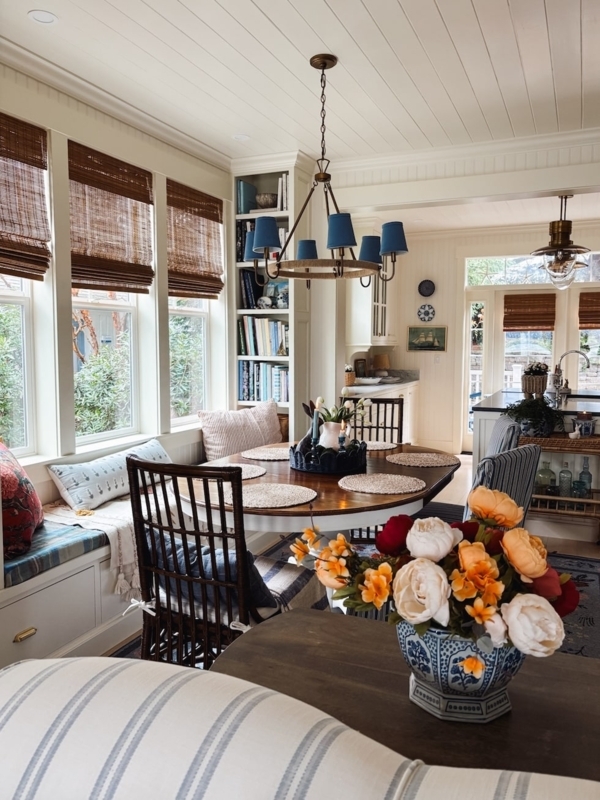 Window Seat Breakfast Nook Design Built In Bookshelf