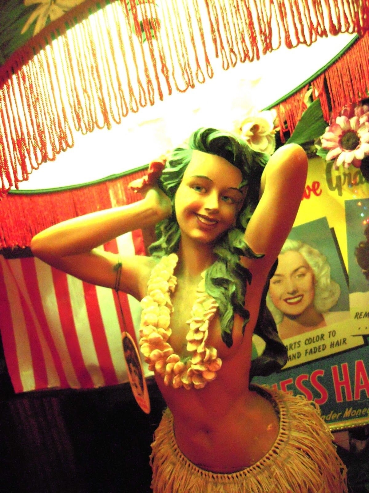 フラダンス女性像のランプ Vintage Hula Girl Lamp | Foter